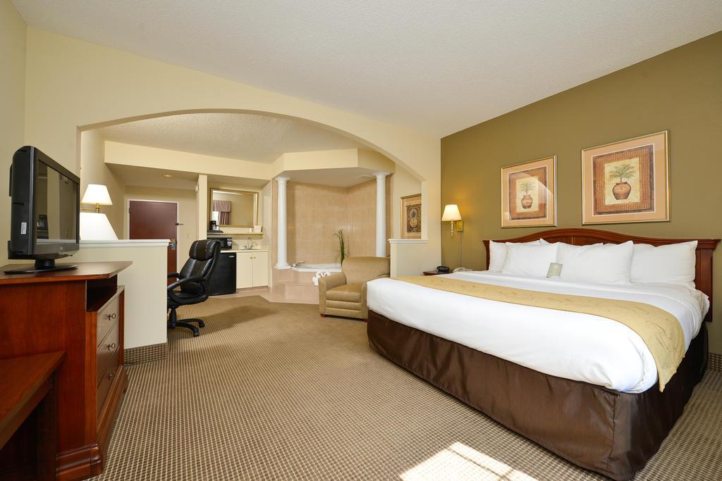 Comfort Suites Myrtle Beach Central Extérieur photo