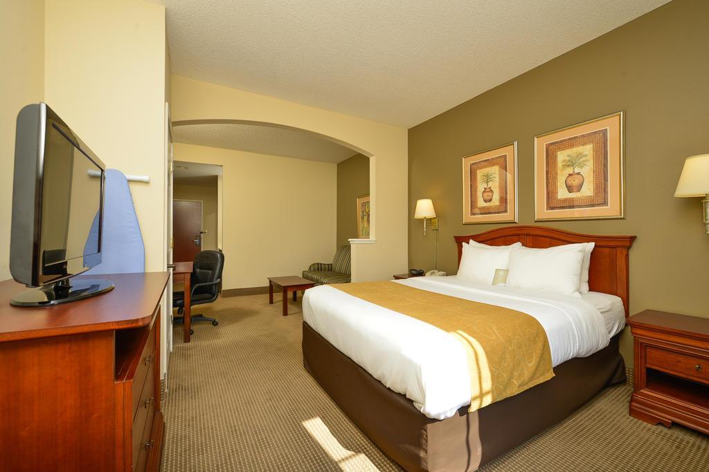 Comfort Suites Myrtle Beach Central Extérieur photo